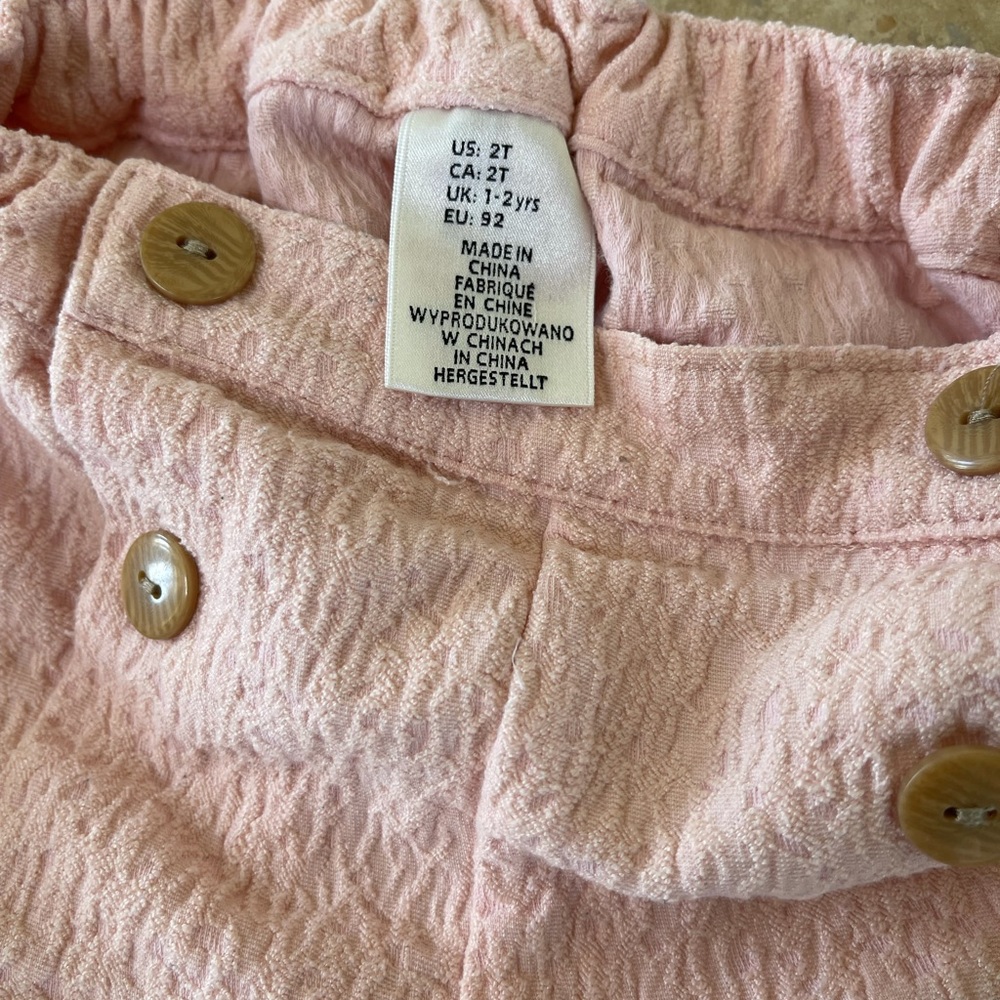 Light pink girls shorts